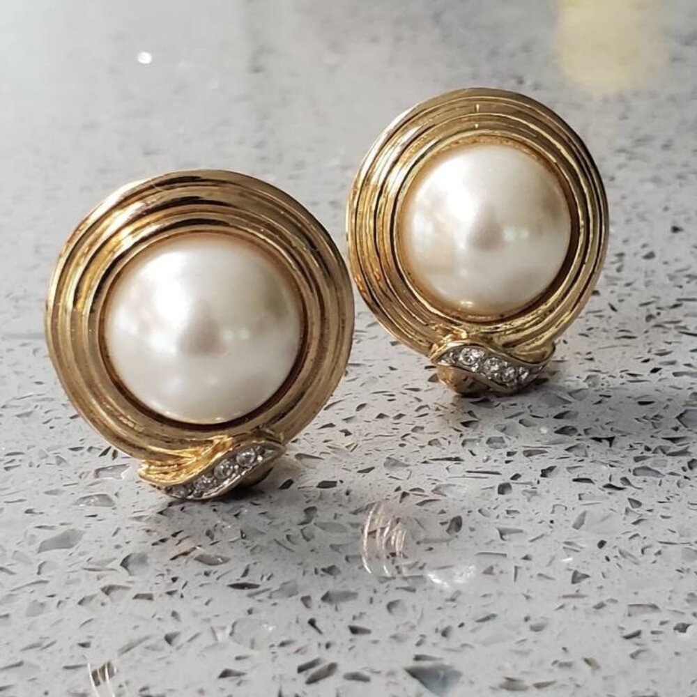 Fifth Ave Collection Butler Gold-tone Faux Pearl and Rhinestone Clip-on Earrings